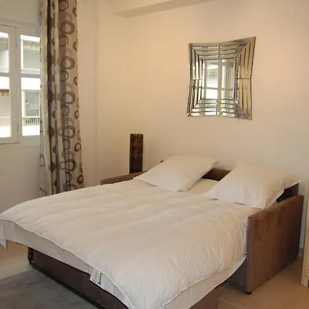 Апартаменты Studio, Le Pasteur, , Quartier Du Carlton , Rue Pasteur *
